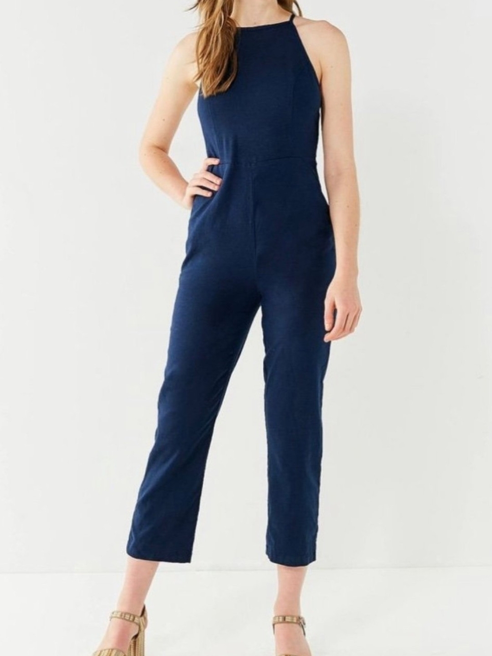 O Urban Outfitters Linen  Navy Halter Cropped Jumpsuit Size 4